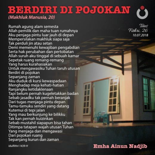 Berdiri di Pojokan